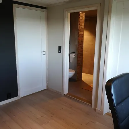 Apartment Ettroms Med Sovealkove Og Eget Bad *